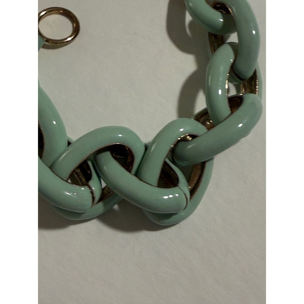 Sage Green Enamel Chunky Chain Link Bracelet Gold Tone 7.5 Inch Statement - Picture 3 of 6